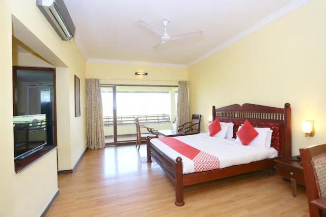Manor Back Water Resort Kumarakom Exterior photo